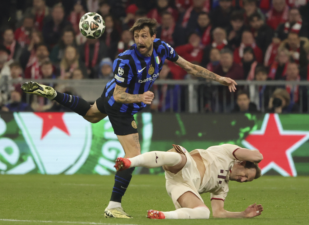 亚足联官方：成都蓉城因在亚冠单场5人染黄被罚款2500美元