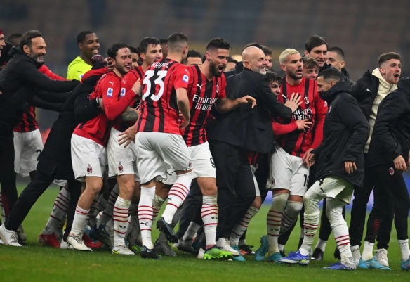 篮球篮网球员赛后接受采访分享心得