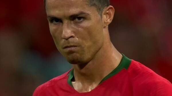 豪宅风波后，全红婵带伤赴新疆滑雪，再次陷入争议，樊振东说对了