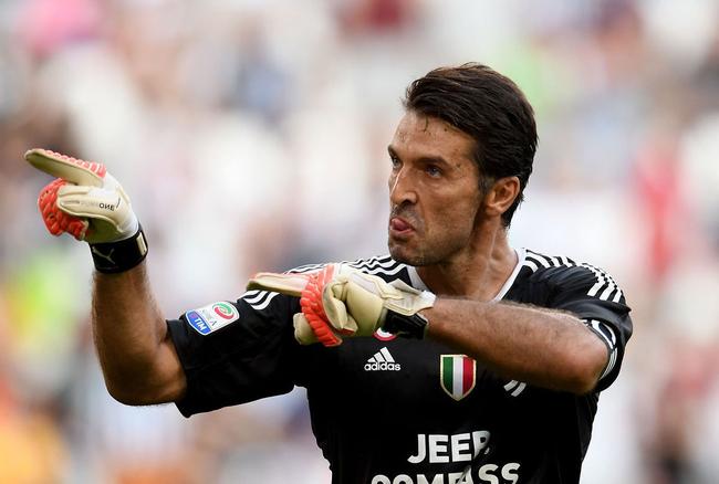 一家中餐馆在哈兰德光顾后推出同名套餐，包含烧鸭、叉烧及脆皮烧肉